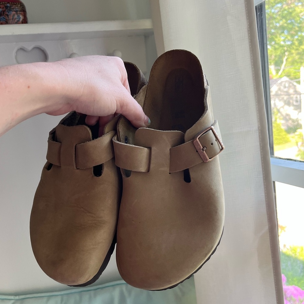BIRKENSTOCK BOSTON SOFT FOOTBED TOBACCO OILED LEATHER - WOMENS